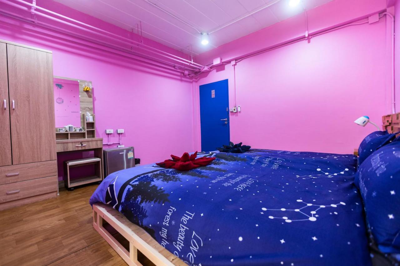 Firefly Phuket Hotel Patong ภายนอก รูปภาพ