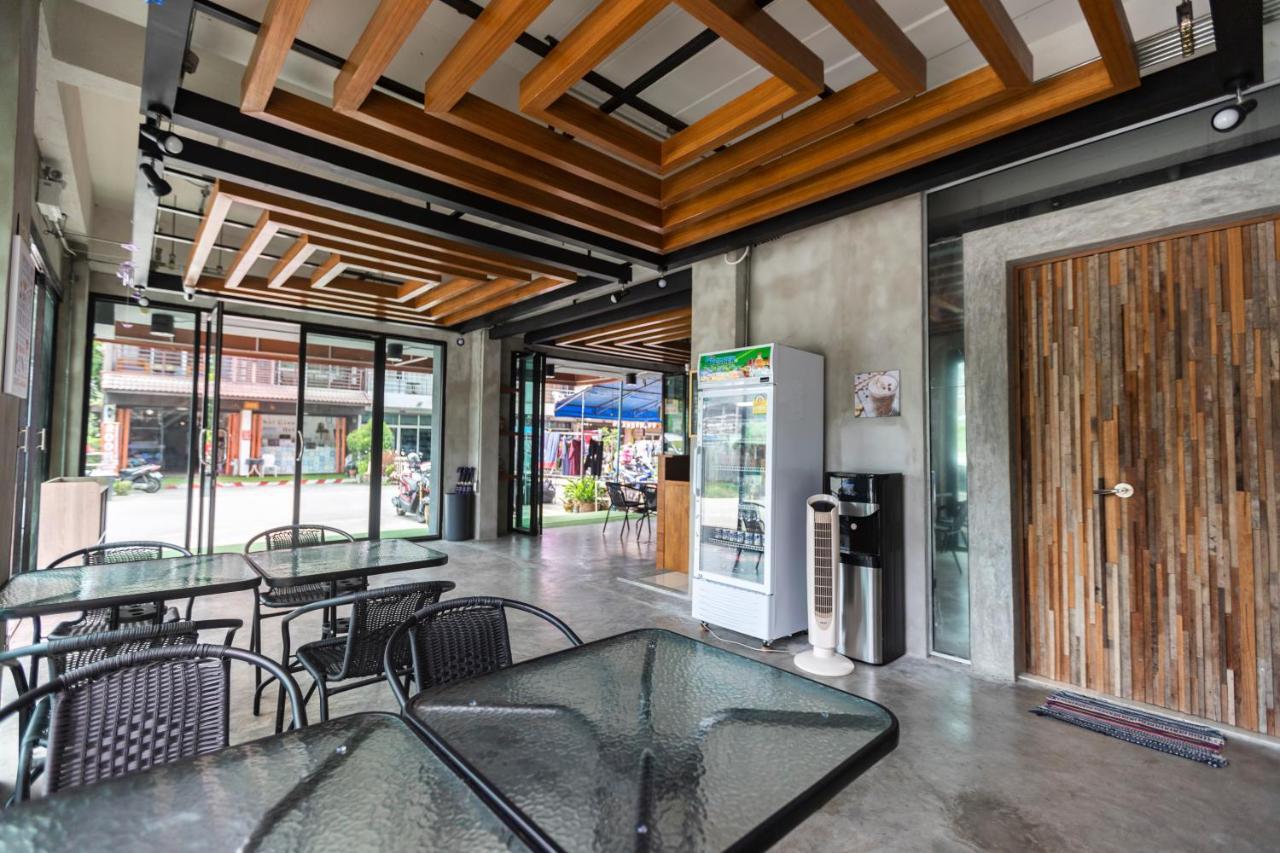 Firefly Phuket Hotel Patong ภายนอก รูปภาพ