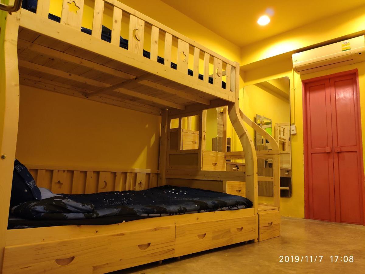 Firefly Phuket Hotel Patong ภายนอก รูปภาพ