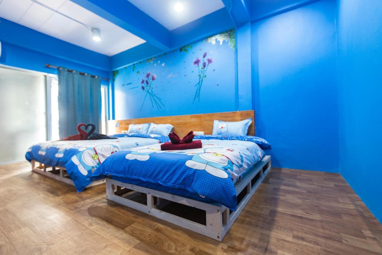 Firefly Phuket Hotel Patong ภายนอก รูปภาพ